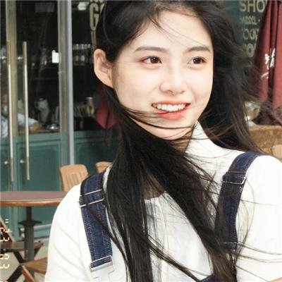 粉红色和铲子